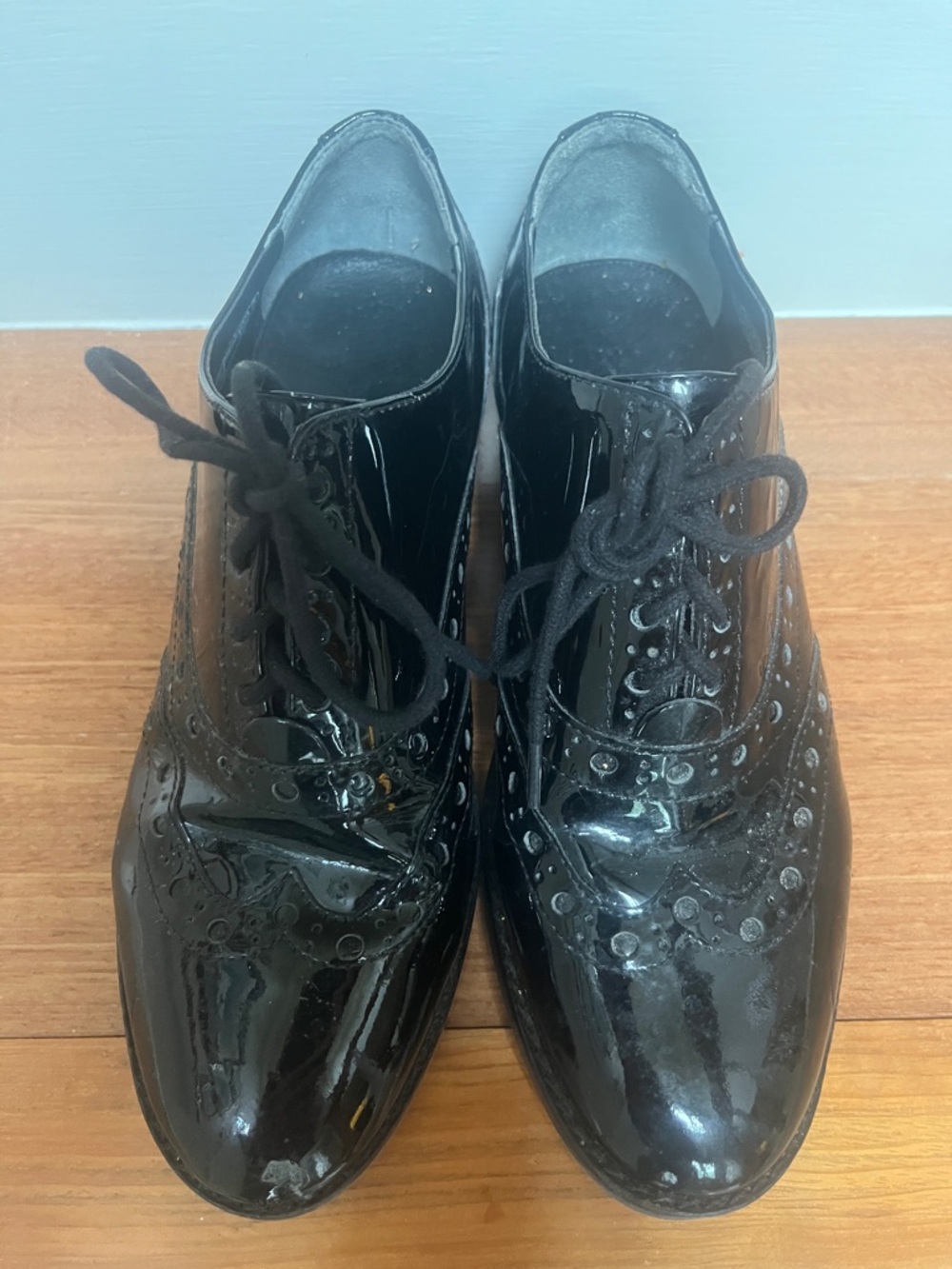 Vionic Black Patent Leather Wingtip Oxford shoes 7